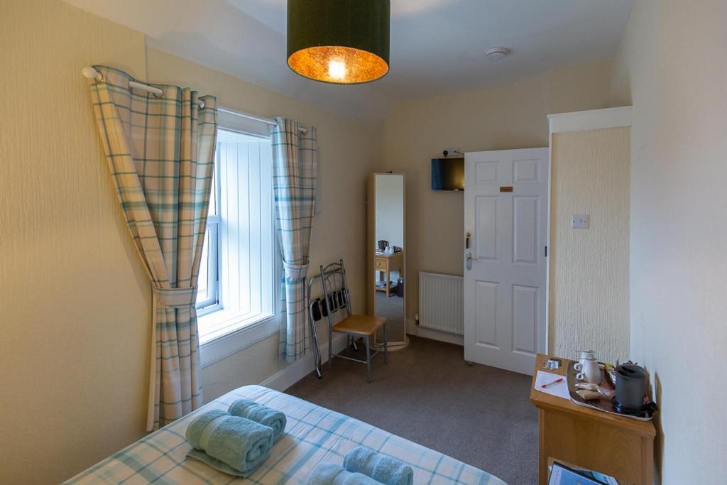 The Trout Fly Guest House Порт-Эллен Экстерьер фото